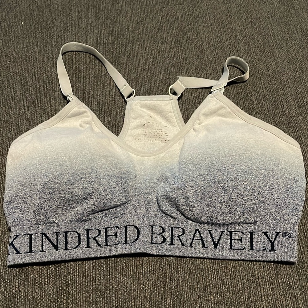 Kindred Bravely Nursing Bra Size Medium